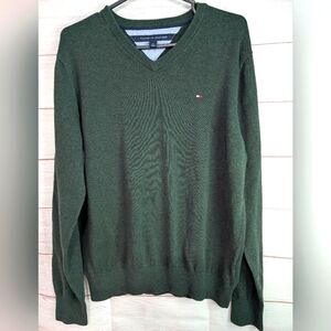 Nwot Tommy Hilfiger Men's Green 💚 V Neck Sweater Size M